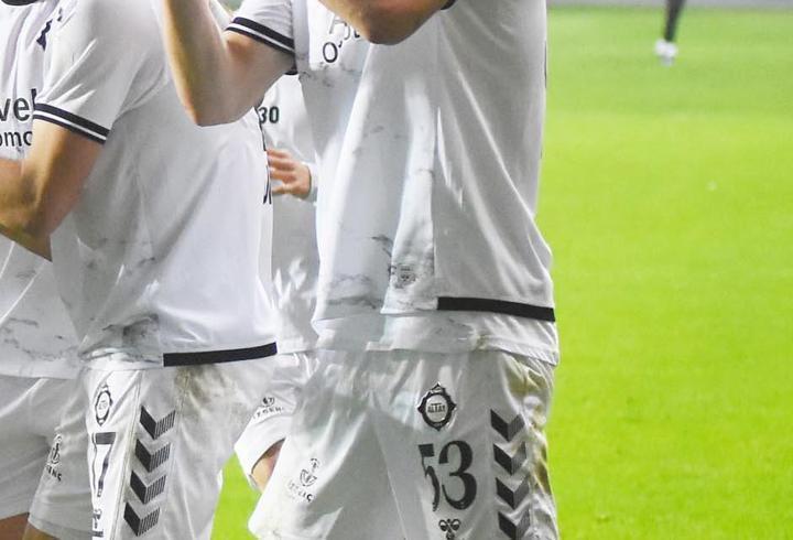 Altay'da Hikmet gözden düştü