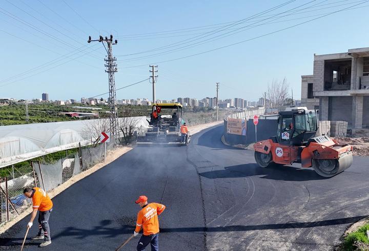 Büyükşehir’den sıcak asfalt atağı