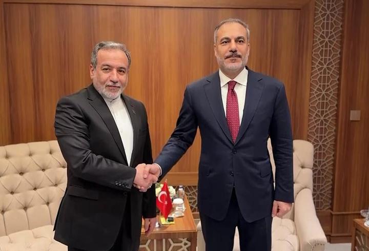 Dışişleri Bakanı Fidan'dan temas trafiği