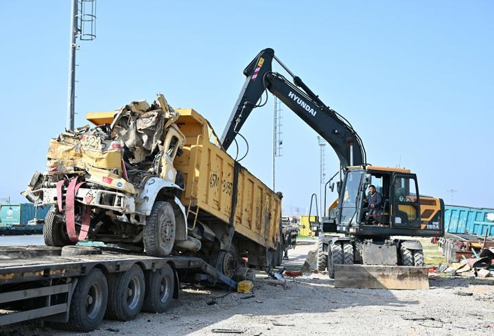 Manisa'da Hurda ve sahipsiz araçlar MKE'ye gönderildi