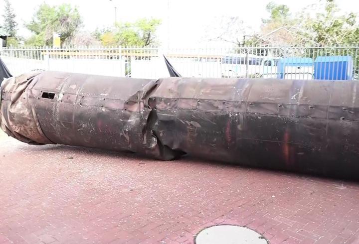 CNN TÜRK görüntüledi: İran füzesi Tel Aviv'e düştü