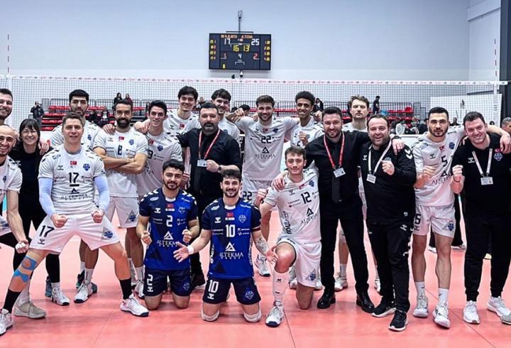 Altekma Play-Off'a kaldı