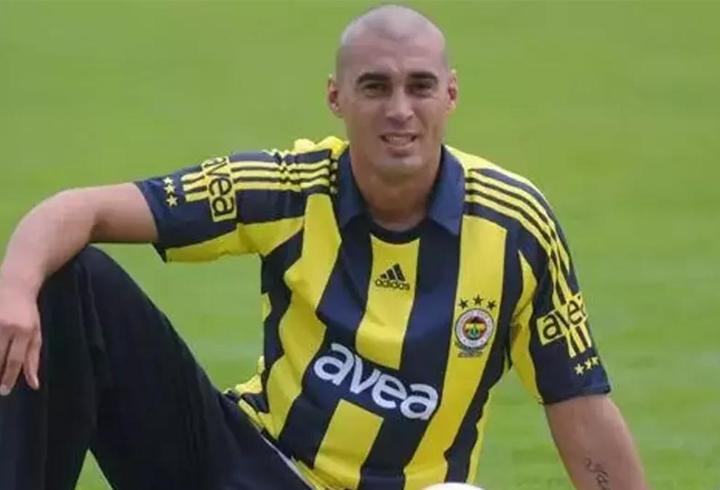 Fenerbahçe'nin eski stoperi Bilica, 47 yaşında imzayı attı