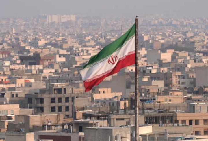 Çin, Orta Doğu'da süren çatışmanın güvenlik risklerinin artması nedeniyle İsrail'deki vatandaşlarına ülkeyi en kısa zamanda terk etmeleri çağrısında bulundu.9