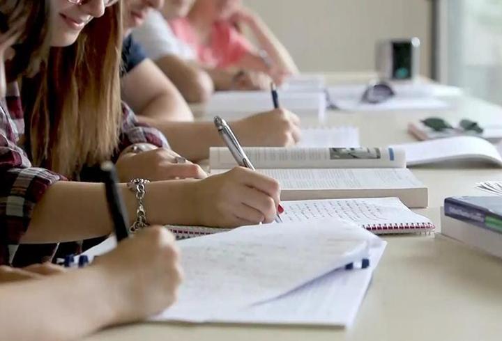 Üniversite öğrencilerine af düzenlemesi