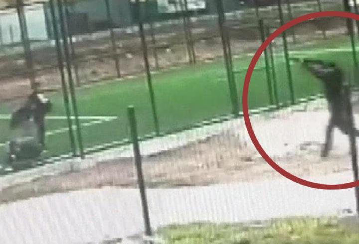 Edirne’de kan donduran olay kamerada: Çocuk parkında silahlı saldırı!