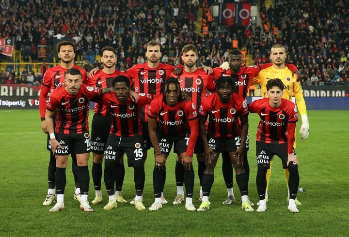 Gençlerbirliği'nde 3 futbolcu milli takımlarına gitti