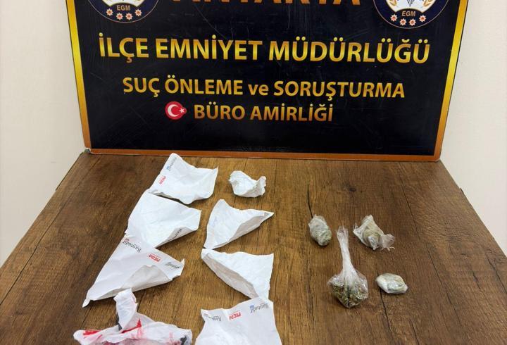 Hatay’da uyuşturucu operasyonu; 4 şüpheli gözaltına alındı