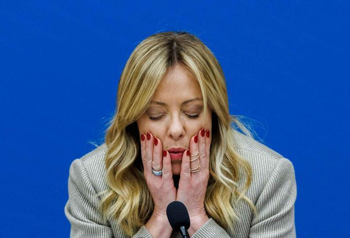 Referandum yenilgisi sonrası Meloni hükümetinde iki istifa