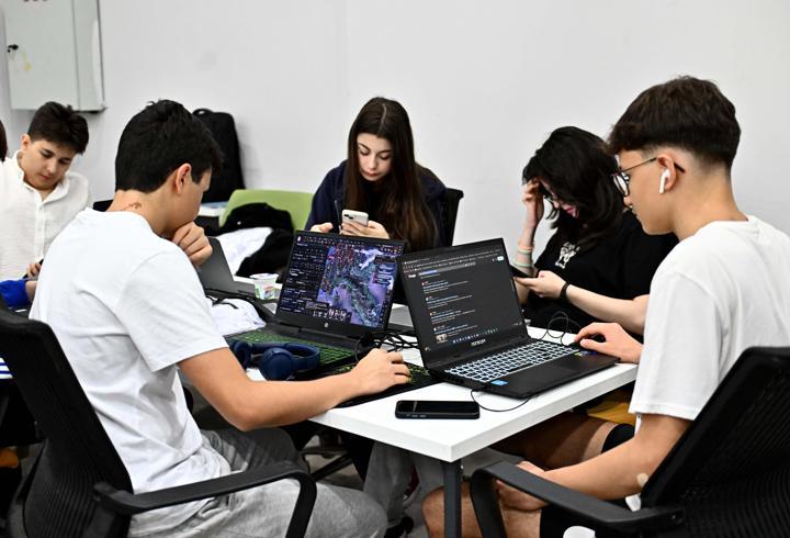 Yapay zeka ile görsel üretim atölyesi başlıyor