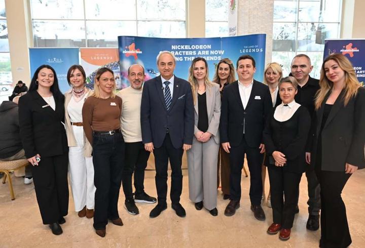 Kepez'de iş arayanlarla işverenler aynı çatıda buluştu