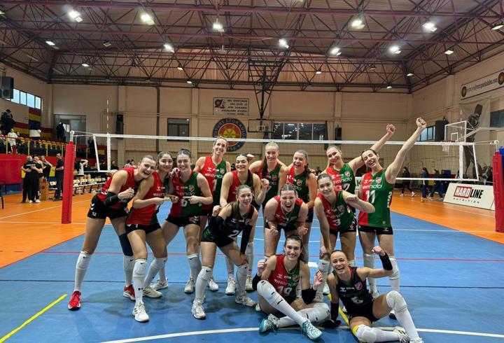 Karşıyaka filede yarı final sınavlarında