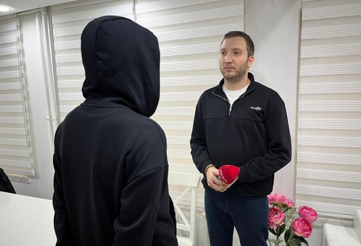 Mobbing iddiasıyla ihtar çekti, işten çıkarıldı