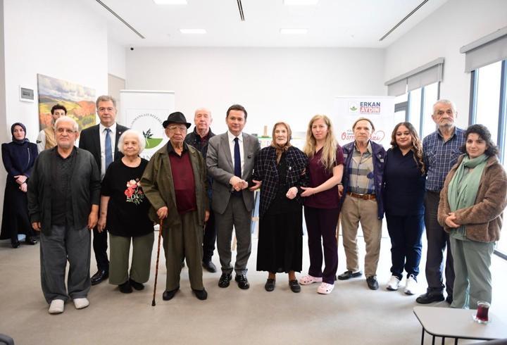 Osmangazi Belediyesi BAREM'de Yaşlılara Saygı Haftası etkinliği düzenledi