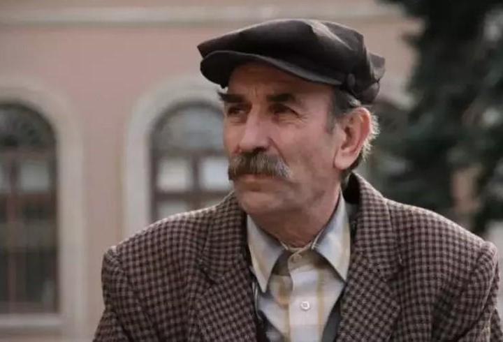 “6’ncı günü göremeyebilirsin” denmişti: Sinan Bengier zorlu ameliyat sonrası yeniden ayağa kalktı