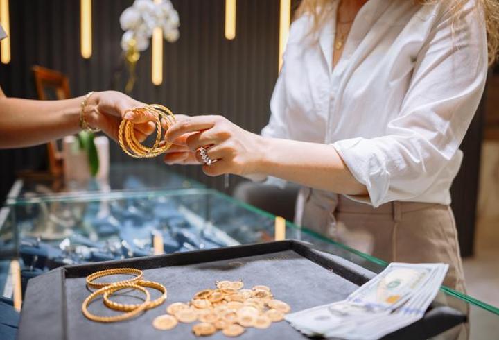 KAPALI ÇARŞI ALTIN FİYATLARI CANLI! 26 Mart Gram Altın Ne Kadar, Çeyrek Altın Kaç TL? Bugün Yarım, Tam, 22 Ayar Bilezik Fiyatı...