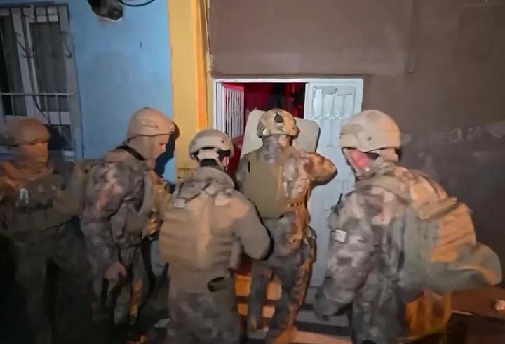 27 Mart 2026 Cuma gününde Türkiye'de ve dünyada öne çıkan haberler... Yaşanan önemli gelişmeler sizler için derlediğimiz haberimizde.
7