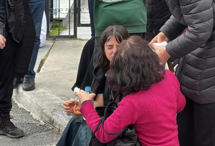 Son dakika haberine göre; MHP Genel Başkanı Devlet Bahçeli partisinin Siyaset ve Liderlik Okulunun 23. dönem eğitim ve öğretim yılı açılış töreninde önemli açıklamalarda bulundu. Bahçeli, İzzet Ulvi Yönter'in istifasına ilişkin gelen soruya yanıt vererek "Bizde istifa herhangi bir küskünlüğe dayalı bir yapı değildir .Yönter'in partimize katkısı çoktur. İzzet bey akademik çalışmaları için müsaade istedi." dedi.7