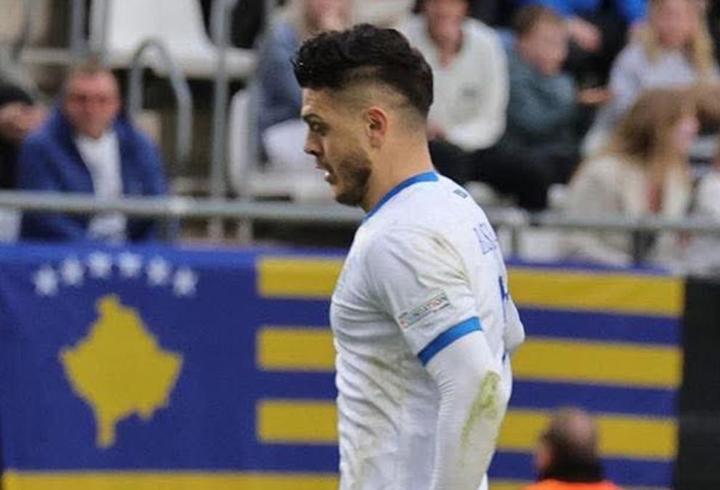 AK Parti İzmir Milletvekili Mehmet Muharrem Kasapoğlu, Karşıyaka Stadı'nın yapımı için Gençlik ve Spor Bakanlığı ile İzmir Büyükşehir Belediyesi arasında hazırlanan ortak kullanım protokolünün bakanlık tarafından imzalandığını bildirdi.5