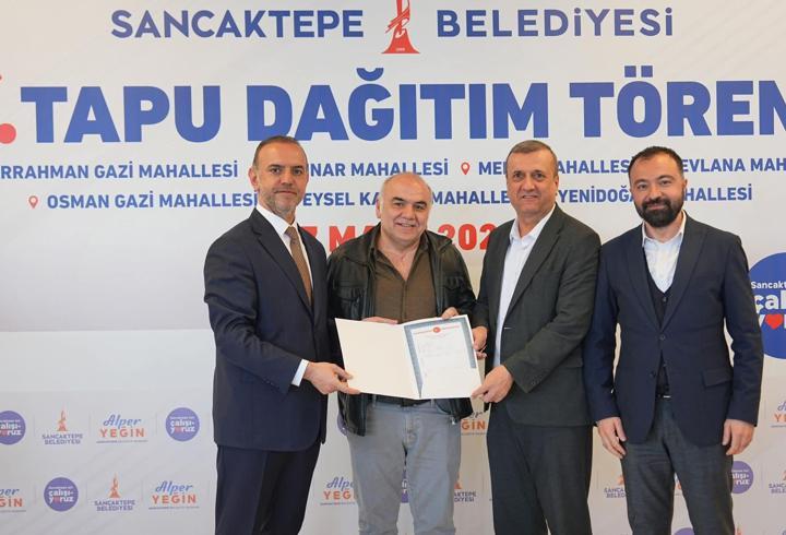 Sancaktepe’de tapu teslim töreni düzenlendi