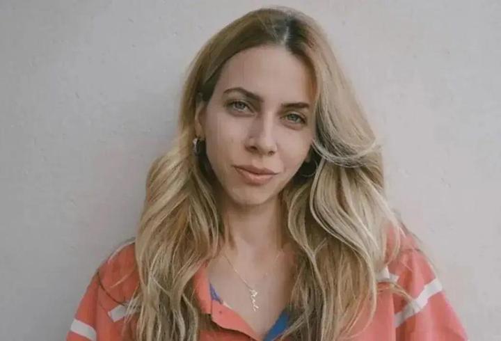 Melis İşiten’in Aşk Yorumu Sanal Medyada Olay Oldu! "Hep Yeni Birine Aşık Olabilir İnsan"