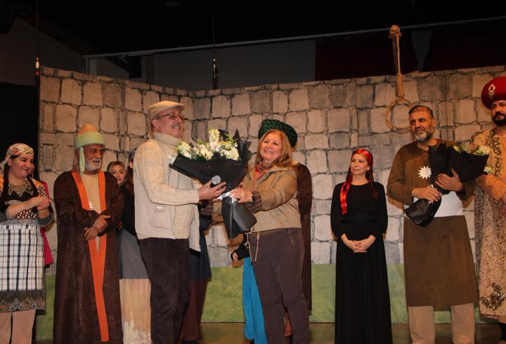 Yüreğir’de Pir Sultan Abdal oyunu sahnelendi