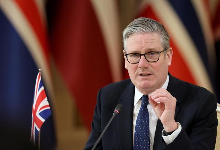 Çin'in güneybatısındaki Çongçing kentinde yapımı devam eden bir otoyol tünelinde meydana gelen patlamada 4 kişi hayatını kaybetti, 9 kişi yaralandı.5