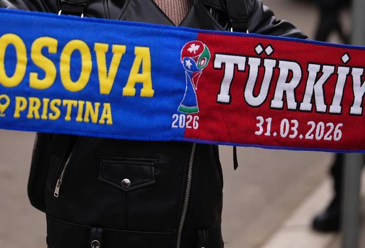 Türkiye Milli Futbol Takımı, play-off finalinde Kosova Milli Futbol Takımı'nı 1-0 yenerek 24 yıl sonra FIFA Dünya Kupası'na katılma hakkı kazandı. 2002'den bu yana ilk kez turnuvaya dönecek Türkiye için Dünya Kupası resmi hesabı da özel bir paylaşım yaptı.
7