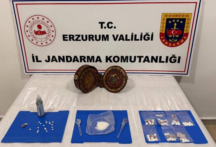 Milli İstihbarat Teşkilatı (MİT) Başkanı İbrahim Kalın, Hamas Siyasi Bürosu Müzakere Heyeti Başkanı Halil Hayye ve beraberindeki heyetle bir araya geldi.
3