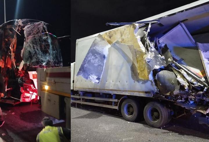 Kuzey Marmara Otoyolu'nda feci kaza! Yolcu otobüsü ile TIR çarpıştı: 10 yaralı