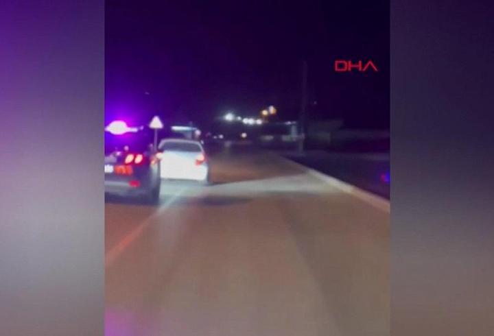 Kandilli Rasathanesi'nin geçtiği bilgiye göre İstanbul'un Eyüp ilçesi merkezli 2.6 büyüklüğünde bir deprem meydana geldi.1