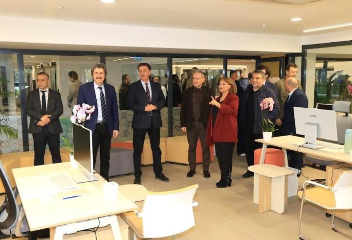 BUÜ’de Erasmus ve Proje Ofisleri hizmete açıldı