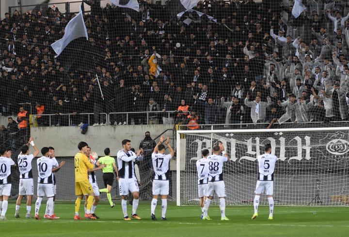 Altay'dan tribün harekatı