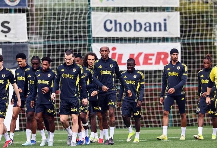 Fenerbahçe, derbi çalışmalarına devam etti