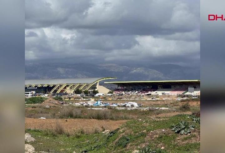 Kanal D ekranlarının sevilen dizisi Uzak Şehir'in yıldızları Türkiye'nin tanıtımında görev aldı. Türkiye'nin tarihi ve turistik güzelliklerini anlatan dizi bu kez Kapadokya’da çekildi. Fragmanları bile milyonlarca kez izlenen tanıtım dizisi için Kültür ve Turizm Bakanı Mehmet Nuri Ersoy, "Tanıtım dizilerinde yer almak milli formayı giymek gibi" açıklaması yaptı.9