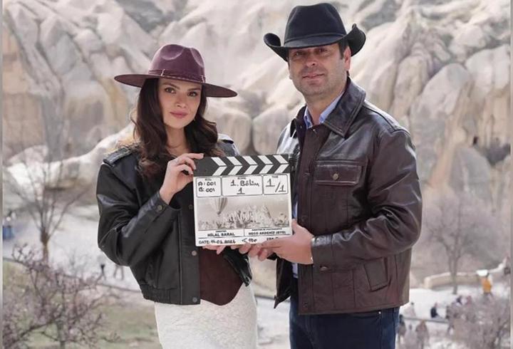 BaşlıksızUzak Şehir yıldızlarına "milli görev"… Türkiye'nin tanıtım filminde 'Alya ve Cihan' var