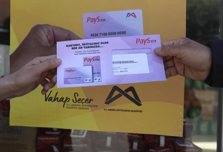 Halk kart, hem vatandaş hem esnafa destek oluyor