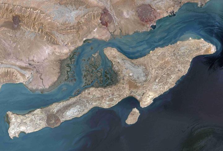 Savaşın düğüm noktası mı?: Doğal güzelliklerin ardındaki askeri güç...