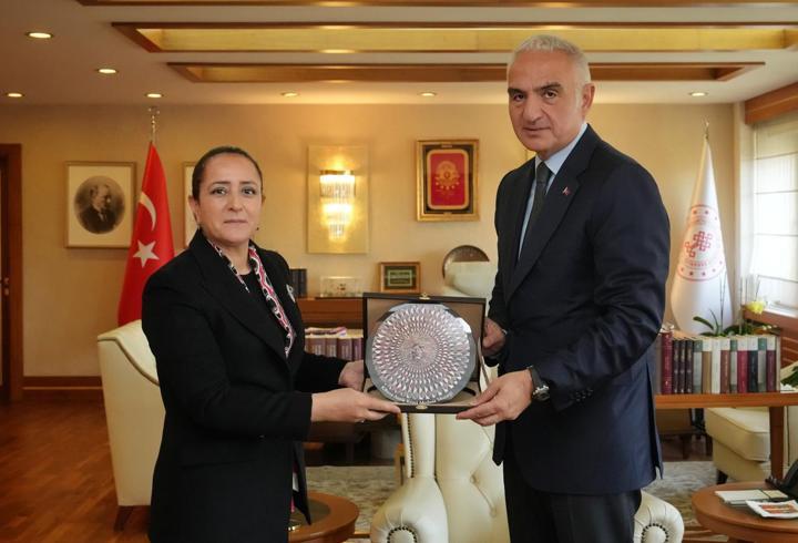 Vali Bilgihan'dan Bakan Ersoy'a ziyaret