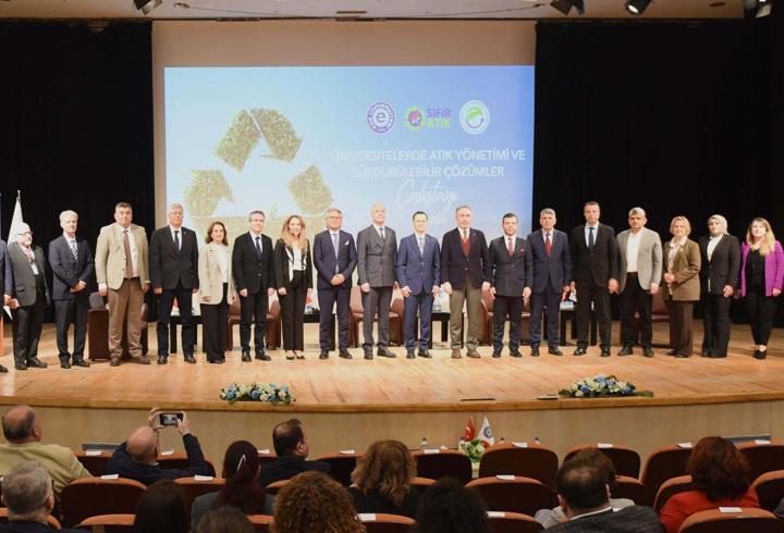 'Üniversitelerde Atık Yönetimi ve Sürdürülebilir Çözümler' masaya yatırıldı