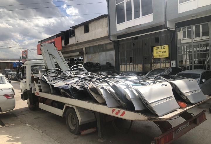 Sakarya'da 'kaçak oto parça' operasyonu