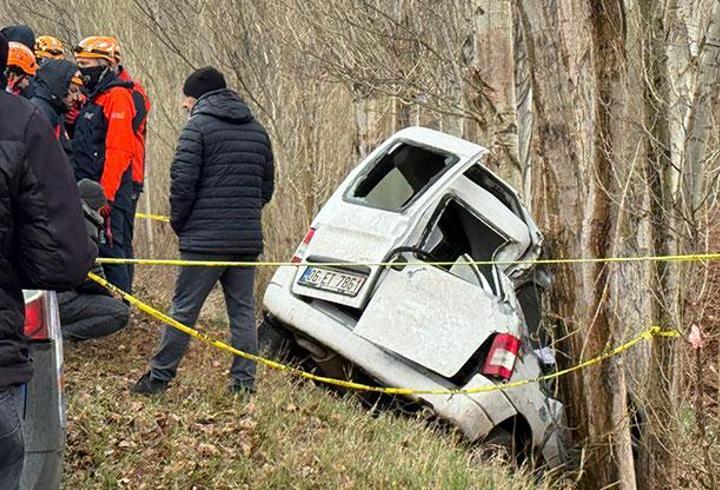 Kanser hastası babasını hastaneye götürürken kaza yaptı: 3 ölü