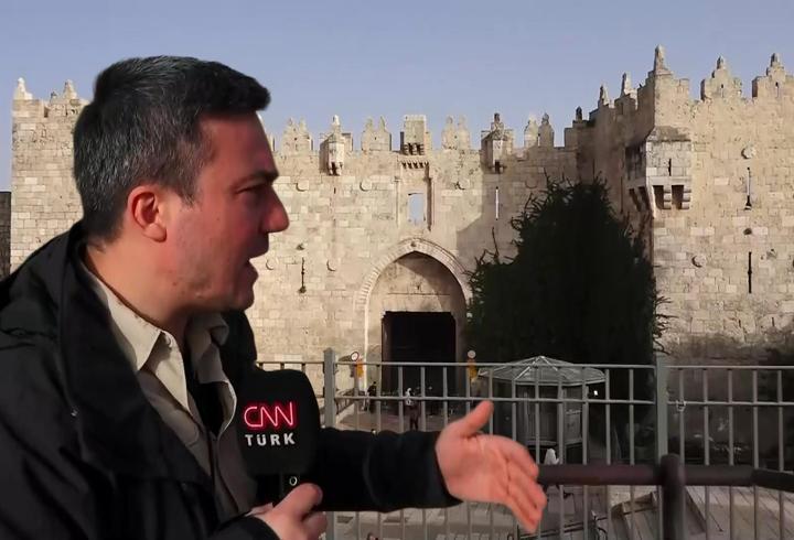 CNN TÜRK ekibinin kaydı durduruldu! Mescid-i Aksa'da namaza yine engel