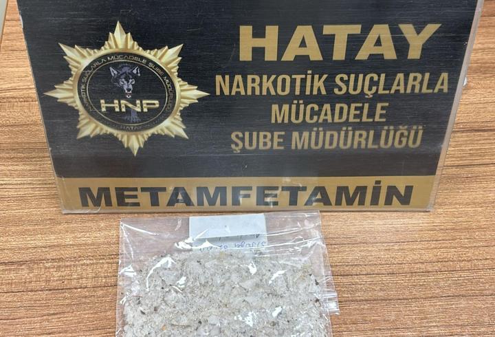 Kırıkhan'da uyuşturucu denetimleri: 2 tutuklama