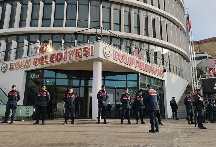 Bolu Belediyesi'nde arama: 3 gözaltı
