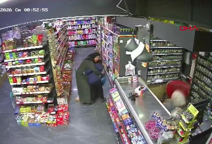 Van'daki 5,2'lik deprem kamerada