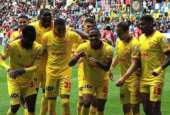 Göztepe, Süper Lig'de 6 hafta sonra kazandı