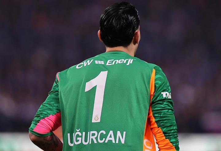 Galatasaray’da Uğurcan Çakır’ın doğum günü kutlandı