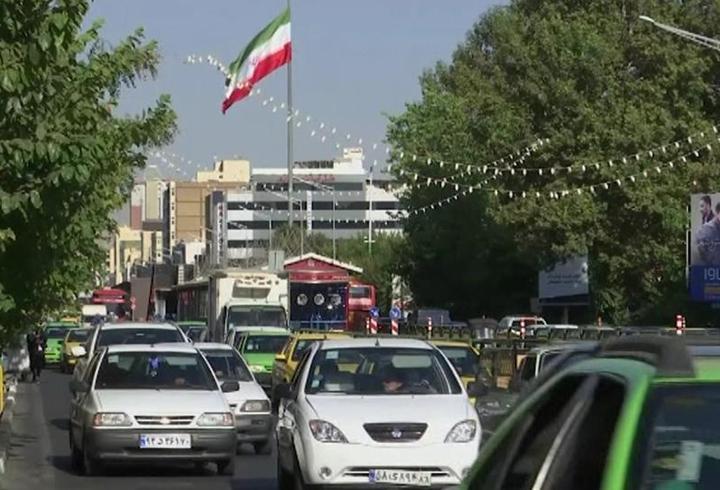 CNN: İran’da rejim değişimin aksine daha da güçlendi