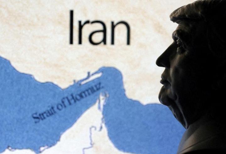 Bakanlık kaynaklarından edinilen bilgilere göre Dışişleri Bakanı Hakan Fidan, İran Dışişleri Bakanı Abbas Arakçi ile bir telefon görüşmesi gerçekleştirdi. Görüşmede, savaşın gidişatı ve diğer gelişmeler ele alındı.1